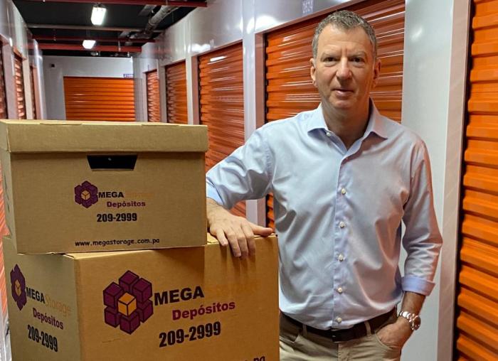 Economista y CEO de Mega Storage David Naimark.